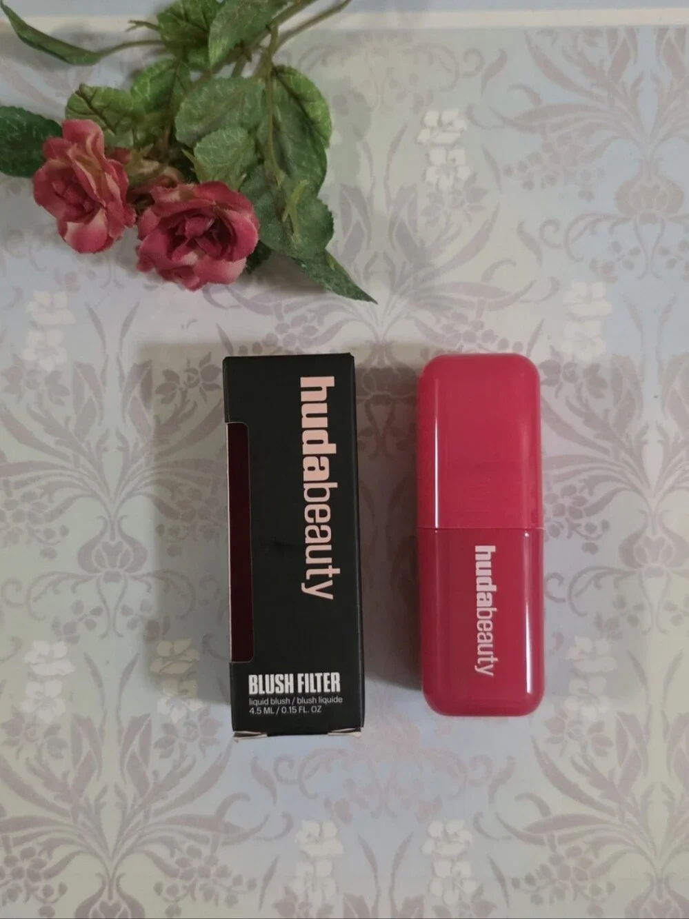 hudabeauty Intense Guava Liquid Blush - Vibrant Pink Cheek Tint